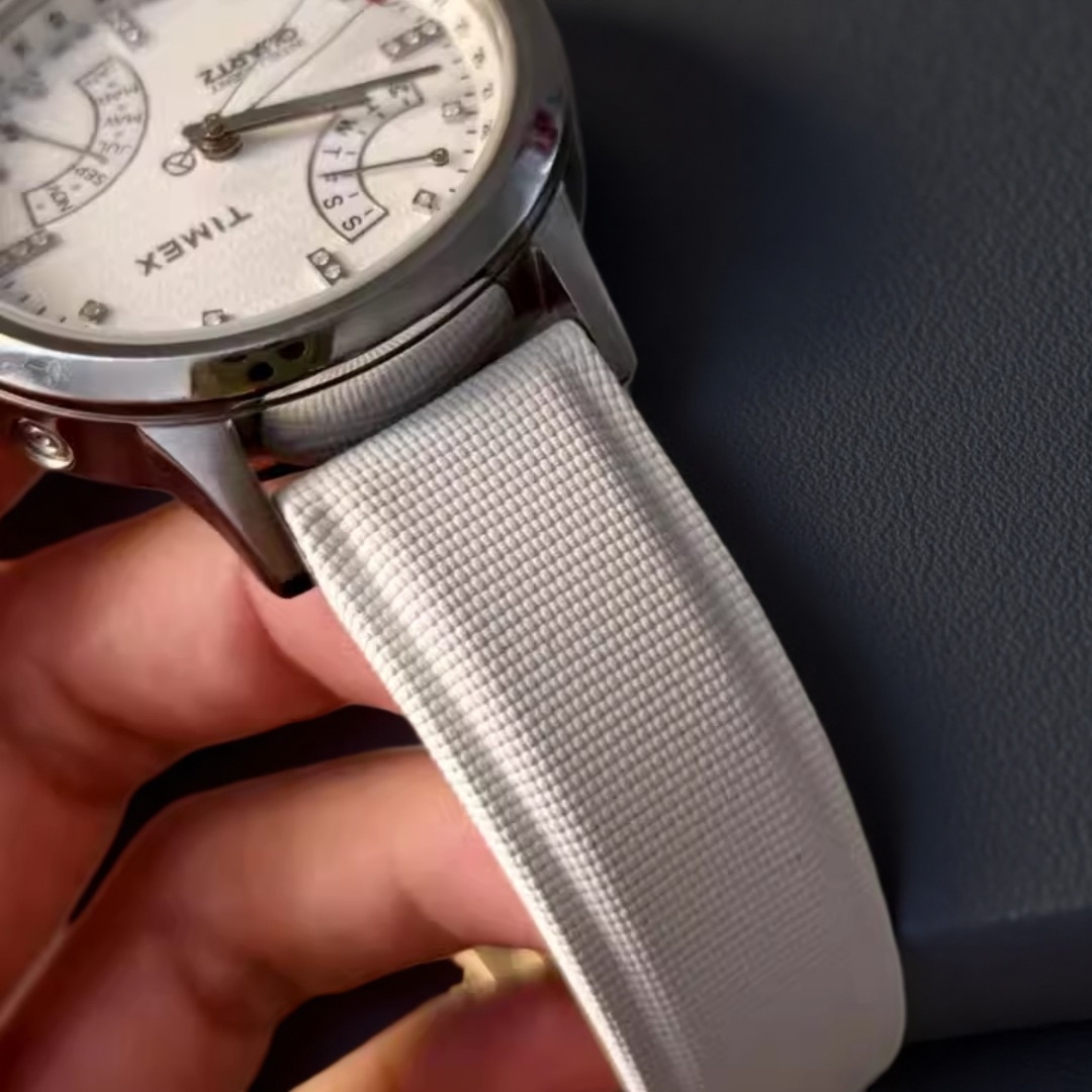 20 21 22mm Sailcloth FKM Rubbe - Cartier Watch Ballon Bleu 评论和价格